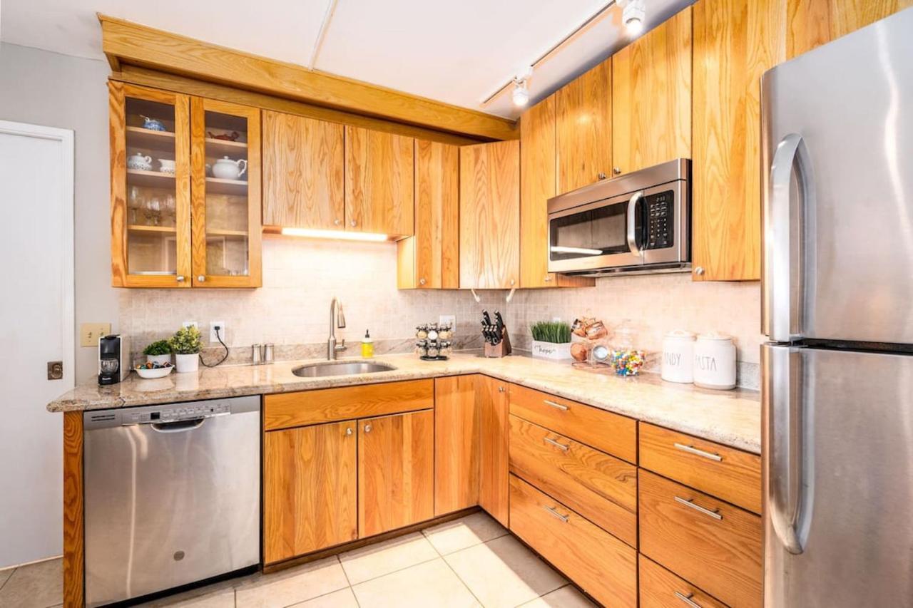Penthouse 1 Bd King Suite With Ocean Views! 维雷亚 外观 照片