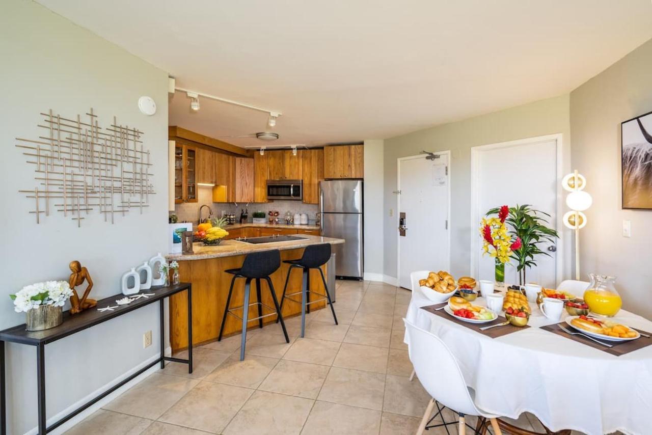 Penthouse 1 Bd King Suite With Ocean Views! 维雷亚 外观 照片